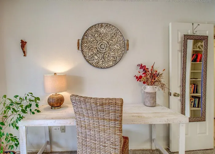 Royale Living In The Heart Of Phoenix Holiday home