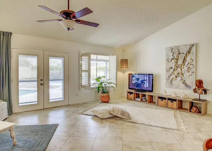 Royale Living In The Heart Of Phoenix Holiday home