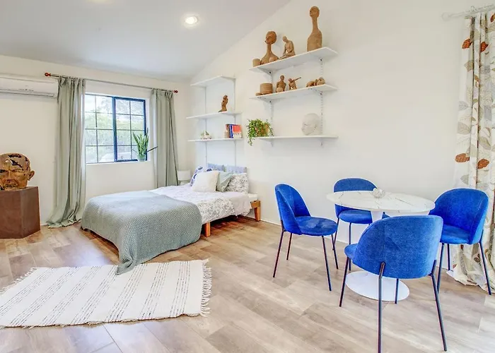 Royale Living In The Heart Of Phoenix Holiday home